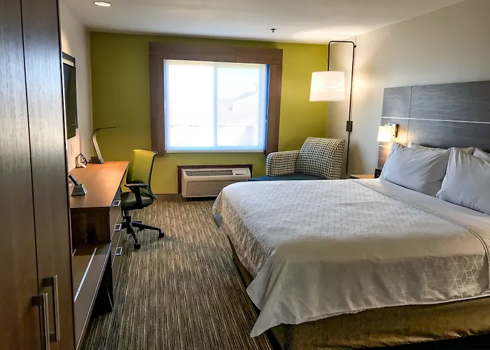 Holiday Inn Express & Suites Lubbock West By Ihg